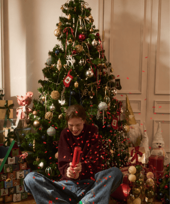 Red confetti at Christmas